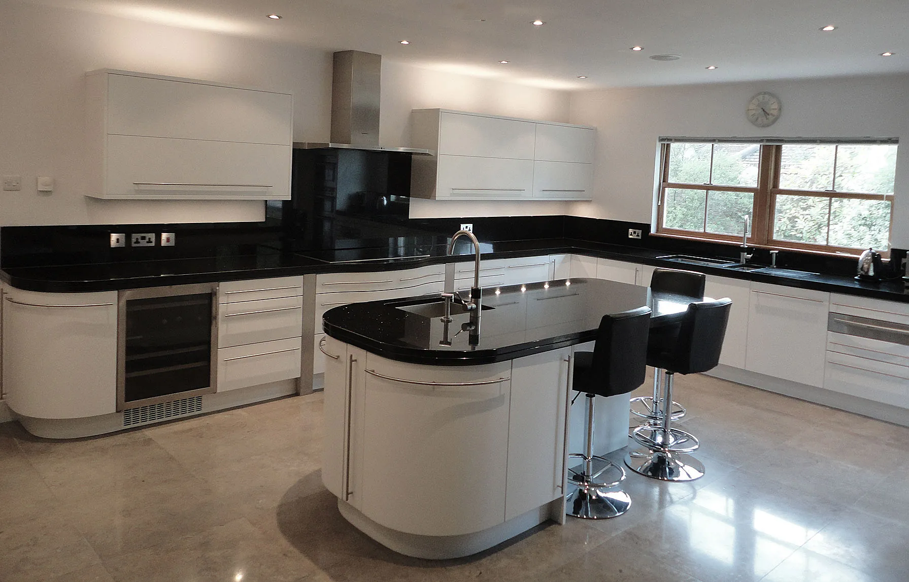 Designing Fitted Kitchens